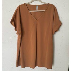 TAN SHORT SLEEVE V NECK TOP 2XL